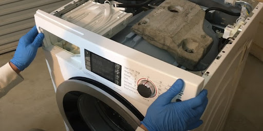 Ремонт стиральных машин Whirlpool в Устях-Джегуте – сервис от Мастер24, цены от 2025 руб